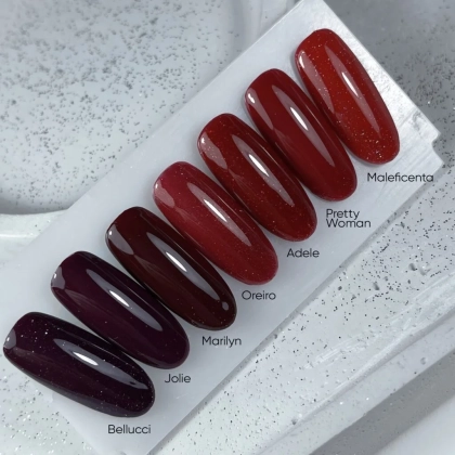 NAILSOFTHENIGHT Let’s special Maleficenta — темно–червоний світловідбиваючий гель лак для нігтів, що перекриває в один шар, 10 мл