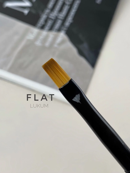 Пензлик Flat UA.LUKUM