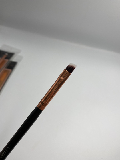 Тонкая, скошена кисть для брів Global fashion