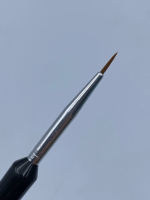 Тонкая кисточка № 1